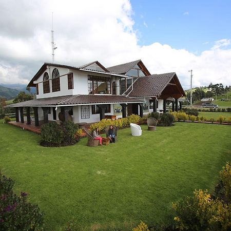 Hosteria Loma Larga Cayambe Luaran gambar